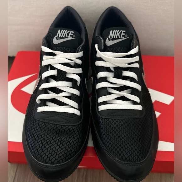 ✨SALE NIKE TRACK Racer 🏃♀️ Size 6.5 NEW never worn - Picture 2 of 4